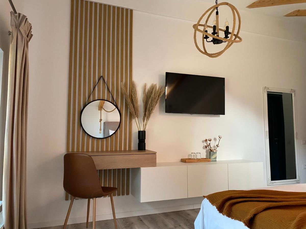 Queen'S Heart Guesthouse Bran  Bagian luar foto