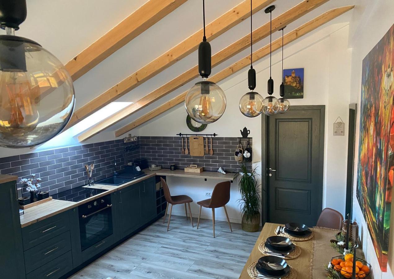 Queen'S Heart Guesthouse Bran  Bagian luar foto