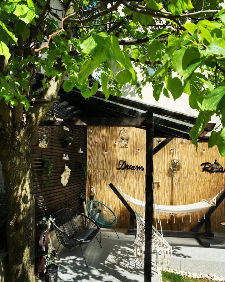 Queen'S Heart Guesthouse Bran  Bagian luar foto