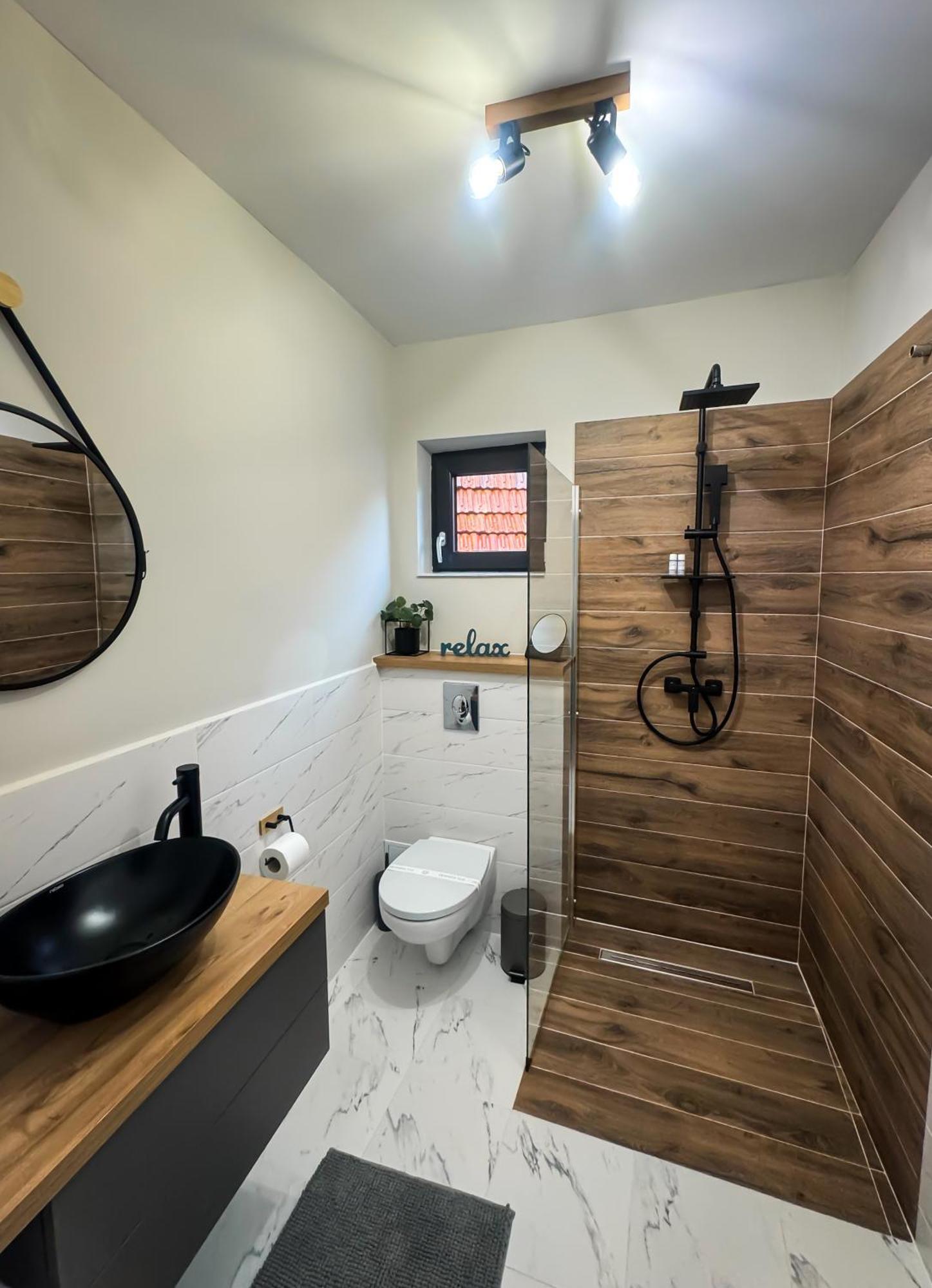 Queen'S Heart Guesthouse Bran  Bagian luar foto