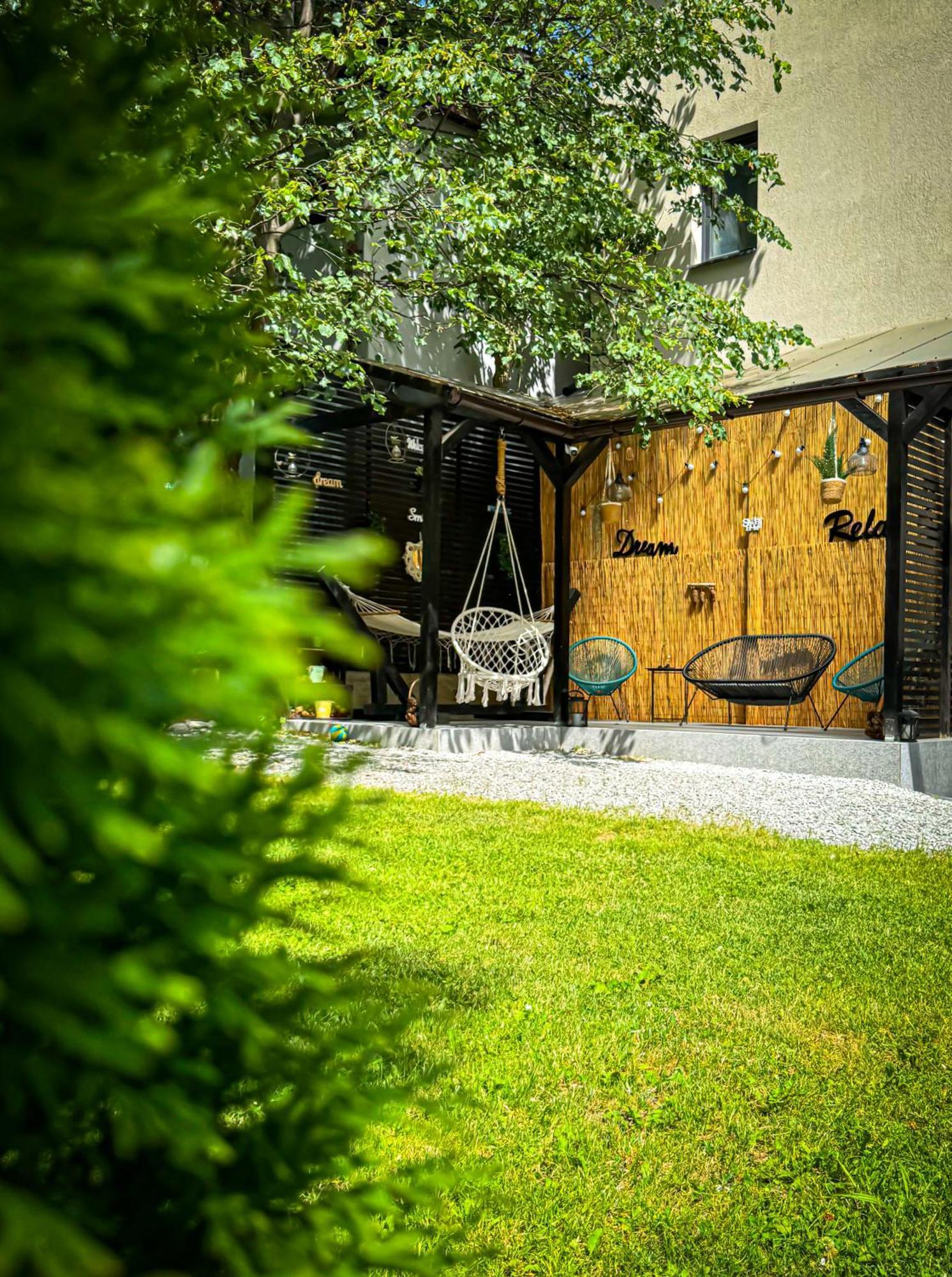 Queen'S Heart Guesthouse Bran  Bagian luar foto