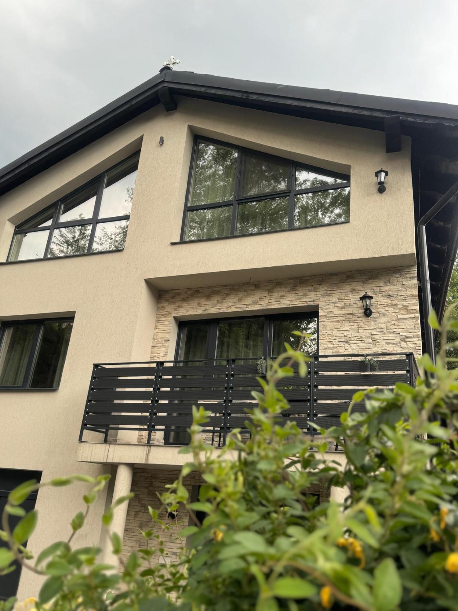 Queen'S Heart Guesthouse Bran  Bagian luar foto